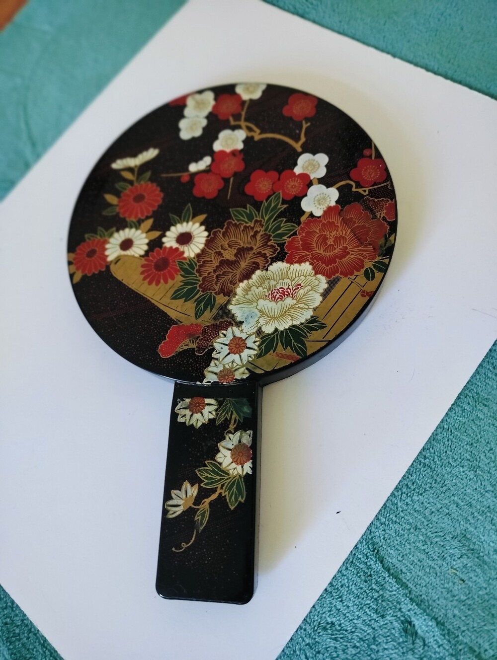 Vintage Japanese Black Lacquer Traditional Chinoiserie Floral Vanity Hand Mirror